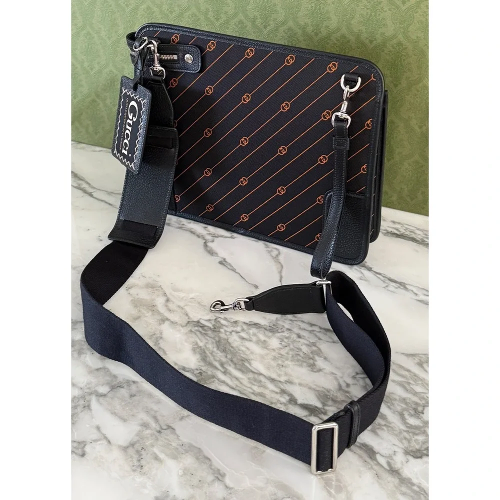 NWT Gucci 752595 Unisex Interlocking Medium GG Messenger Bag‎